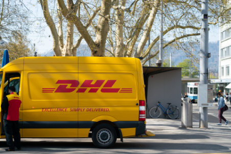 consegna via dhl